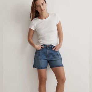 NWT MADEWELL RELAXED MID LENGTH DENIM SHORTS